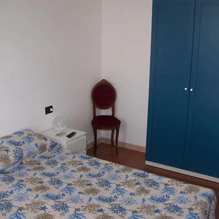 Stella Marina Pensión 3*